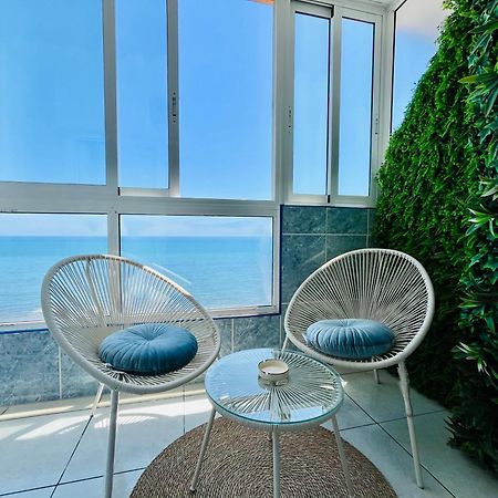 Seaside Haven Apartment ตอร์เรเวียคา ภายนอก รูปภาพ